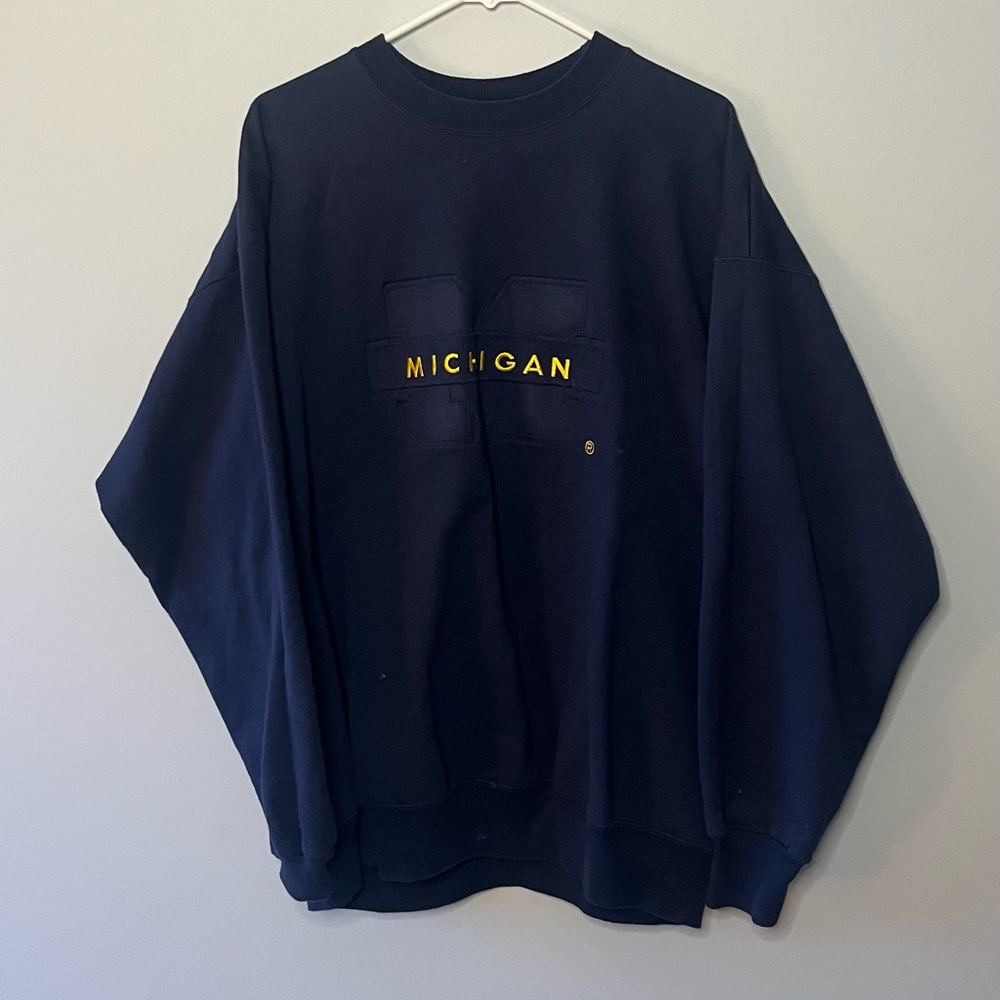 Vintage/retro University of Michigan hanes crewneck sweatshirt, unisex